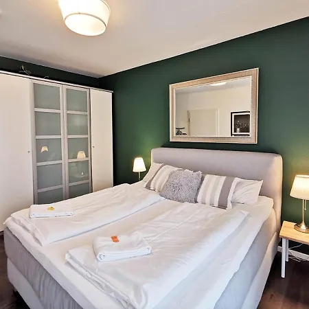 Cf13 30m2 With Terrace Ac And Netflix *