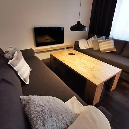Cf13 30m2 With Terrace Ac And Netflix * ハイデルベルク